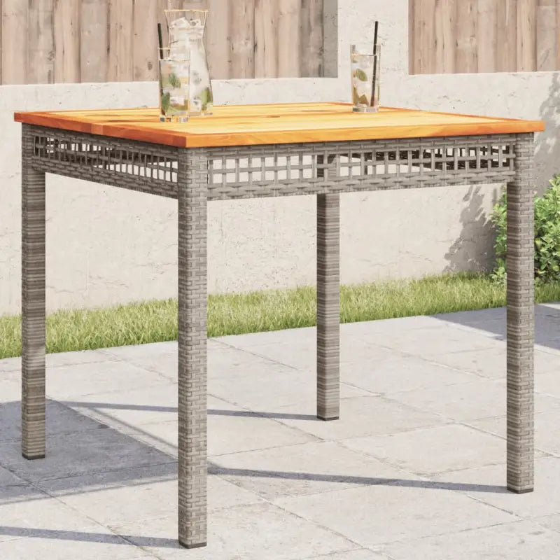 Poly Rattan tuintafel eenvoudig schoon voor gezellige tuin en terras momenten - Grijs en bruin / 80 x 80 x 75 cm / 1