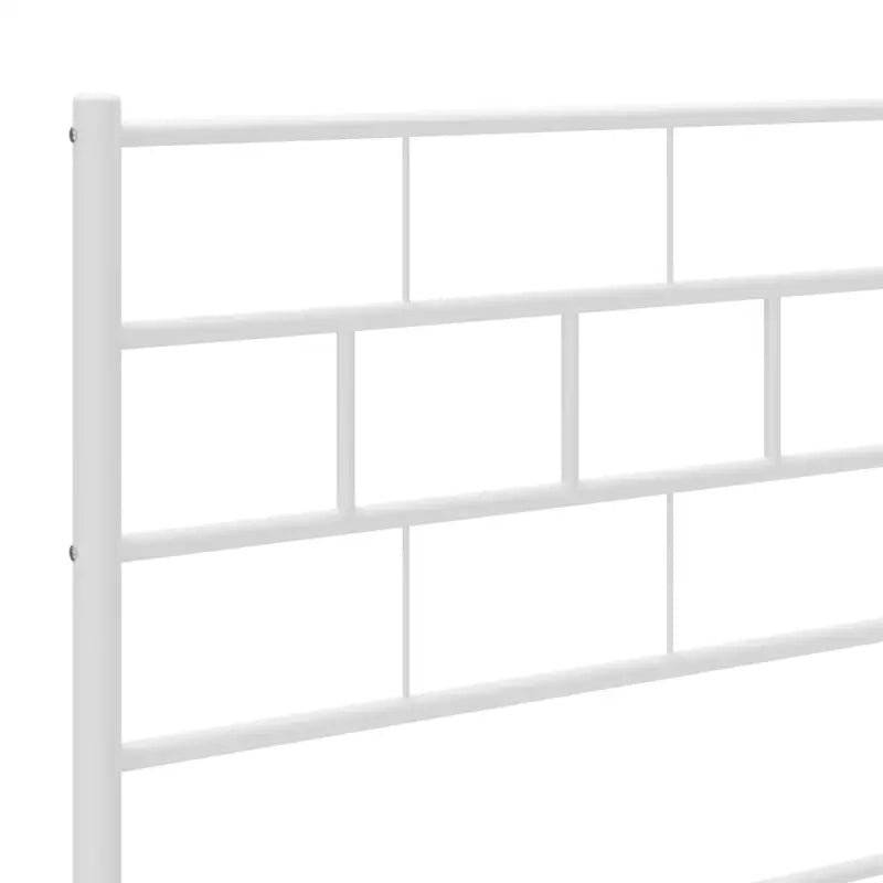 Robuust metalen bedframe met metalen latten en extra opbergruimte - Bedden & bedframes