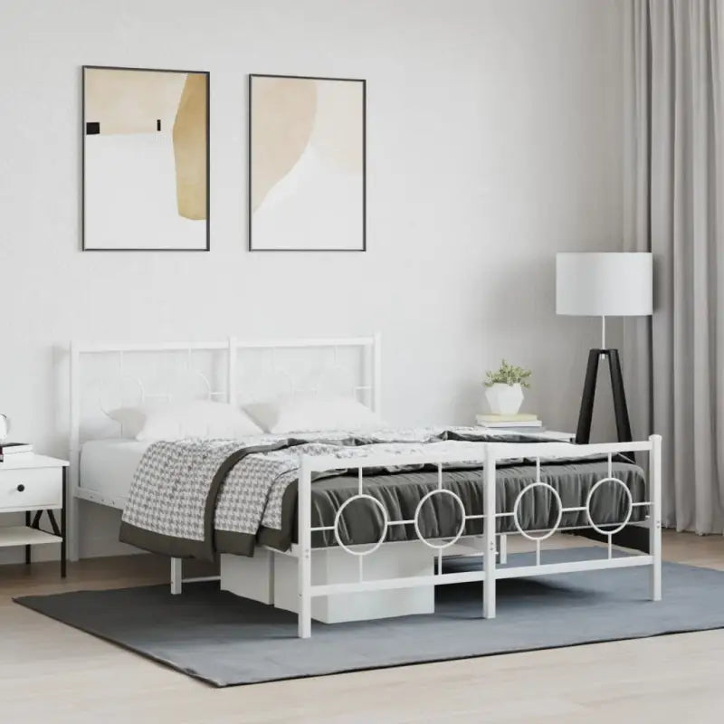 Robuust metalen bedframe met tijdloos design en extra opbergruimte - Wit / 140 x 200 cm / met hoofdbord & voetbord