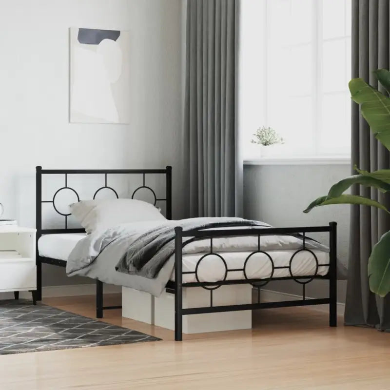 Robuust metalen bedframe met tijdloos design en extra opbergruimte - Zwart / 100 x 200 cm / met hoofdbord & voetbord
