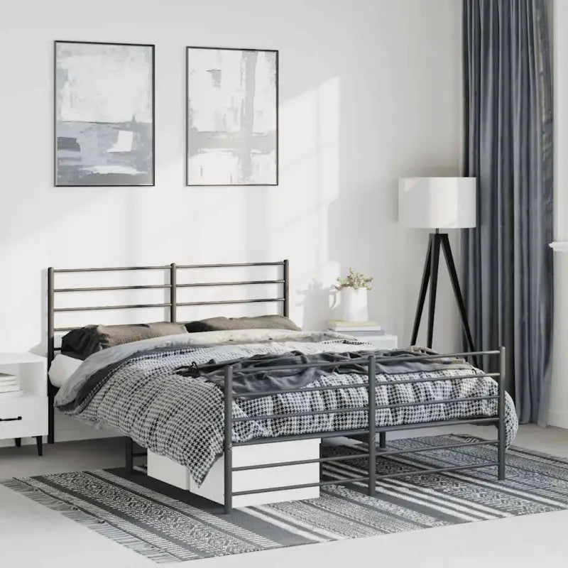 Robuust metalen latten bedframe met extra opbergruimte in klassiek design - Zwart / 135 x 190 cm / met hoofdbord &
