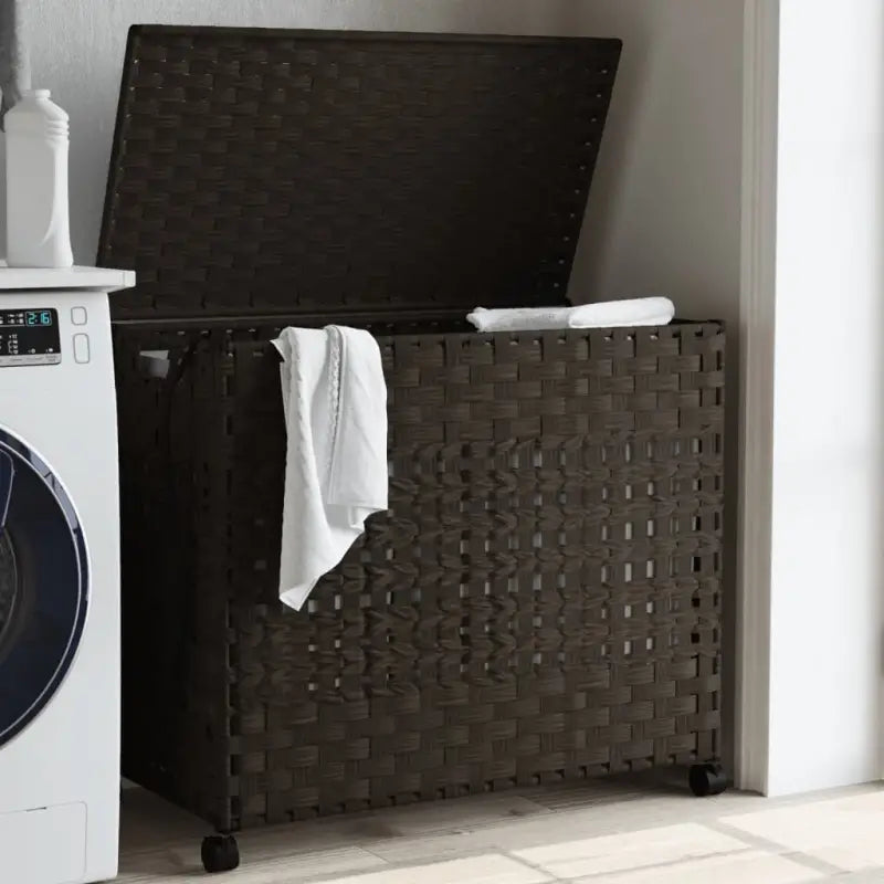 Rustieke wasmand met inklapbaar ontwerp en natuurlijke rattan textuur - Wasmanden