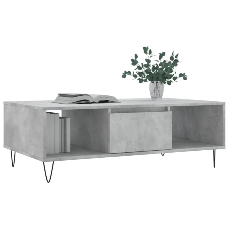 Salontafel met bewerkt hout en ijzeren poten voor een stijlvolle woonkamer - Salontafels