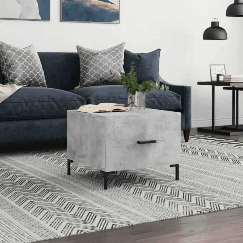 Salontafel met bewerkt hout en ijzeren poten voor elegante woonruimte - Betongrijs / 1 - Salontafels