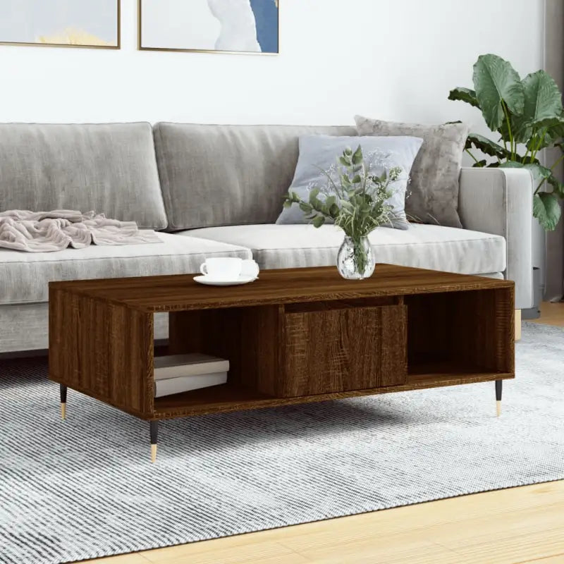 Salontafel met bewerkt hout en ijzeren poten voor stijl en functionaliteit - Salontafels