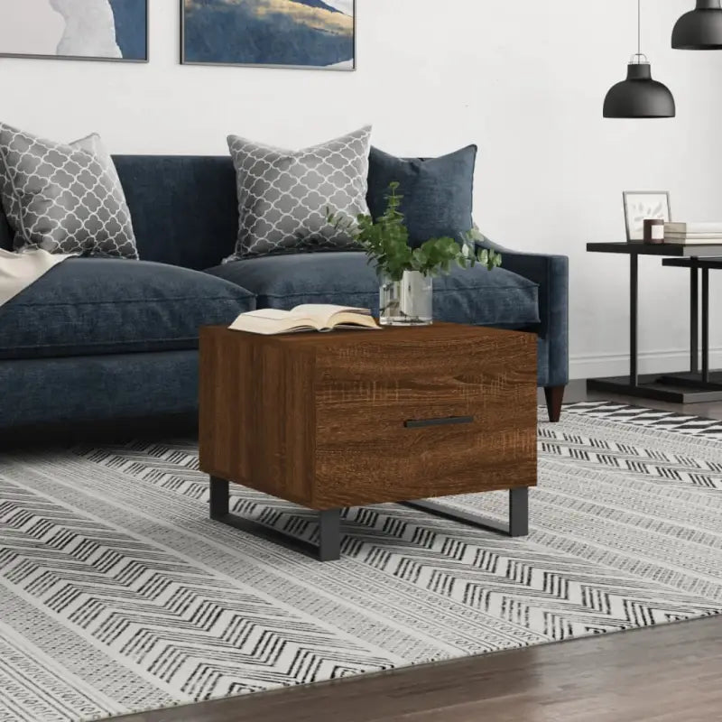 Salontafel met ijzeren poten en bewerkt hout voor een stijlvolle woonkamer - bruin eikenkleur / 1 - Salontafels
