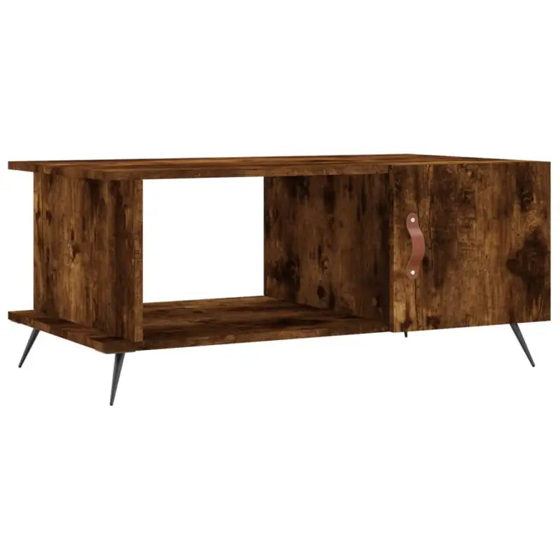 Salontafel met ijzeren poten en bewerkt hout voor een stijlvolle woonkamer - Salontafels
