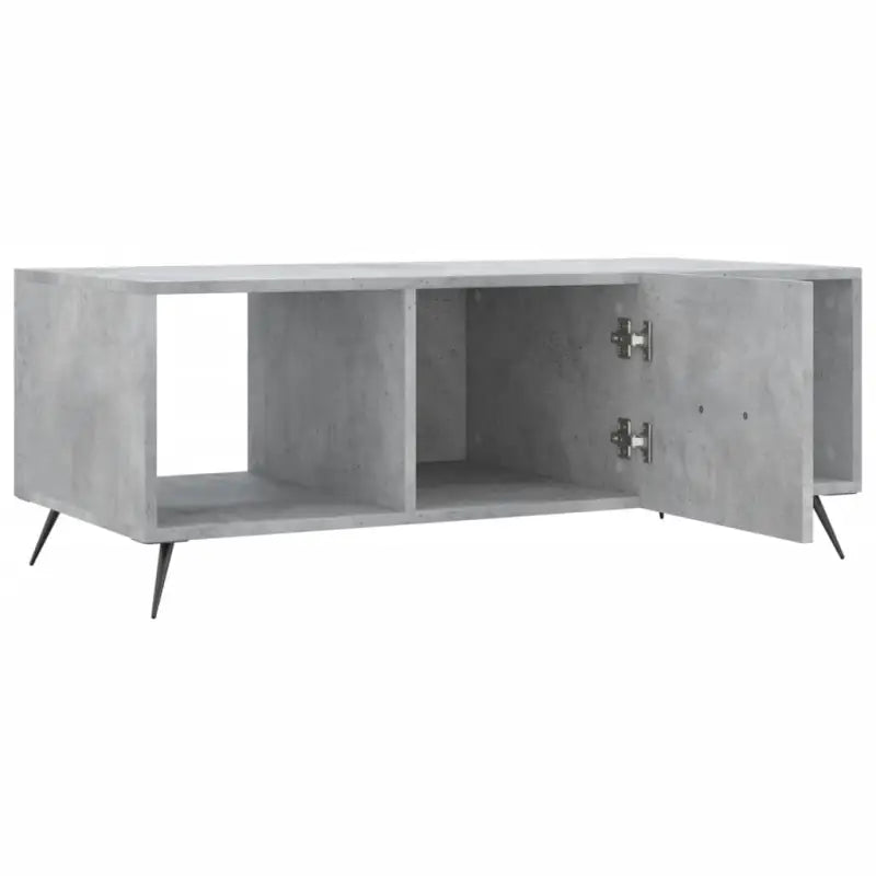Salontafel met ijzeren poten en bewerkt hout voor elegante interieurs - Salontafels
