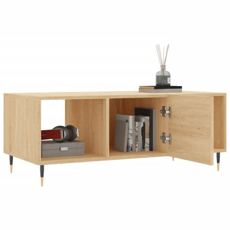 Salontafel met ijzeren poten en bewerkt hout voor elegante woonkamer - Salontafels