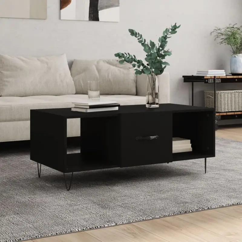 Salontafel met ijzeren poten en bewerkt hout voor elegante woonkamer - Salontafels
