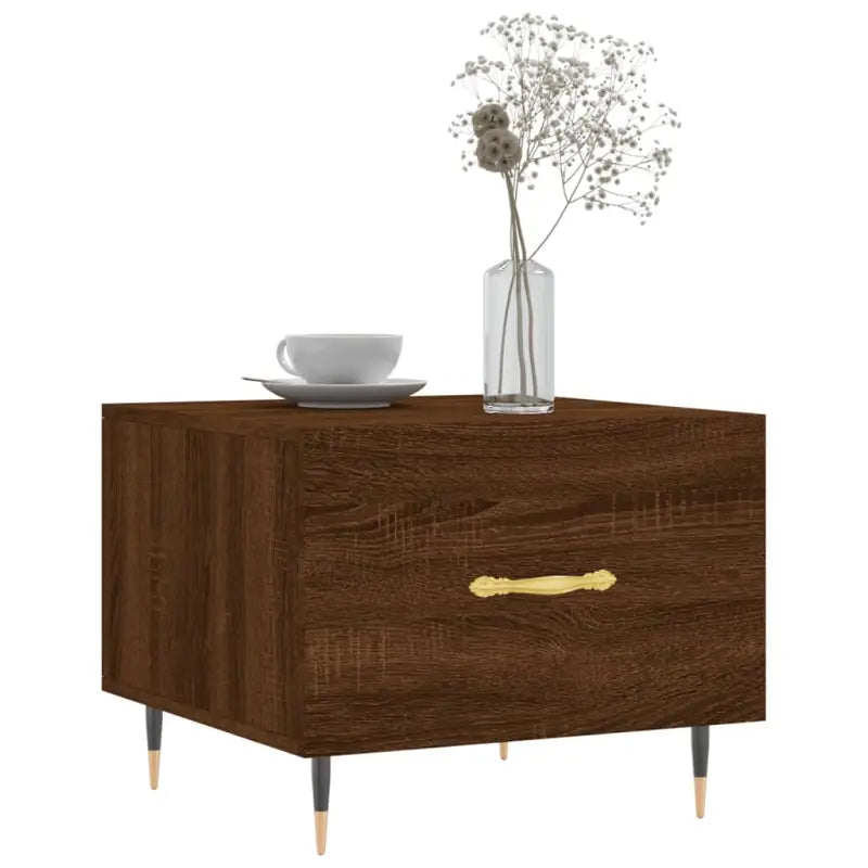 Salontafel met ijzeren poten van bewerkt hout voor elegantie - Salontafels