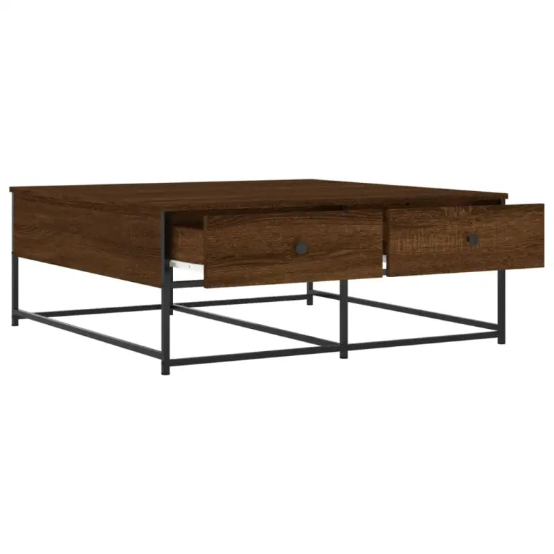 Salontafel van bewerkt hout met elegante en duurzame uitstraling - Salontafels