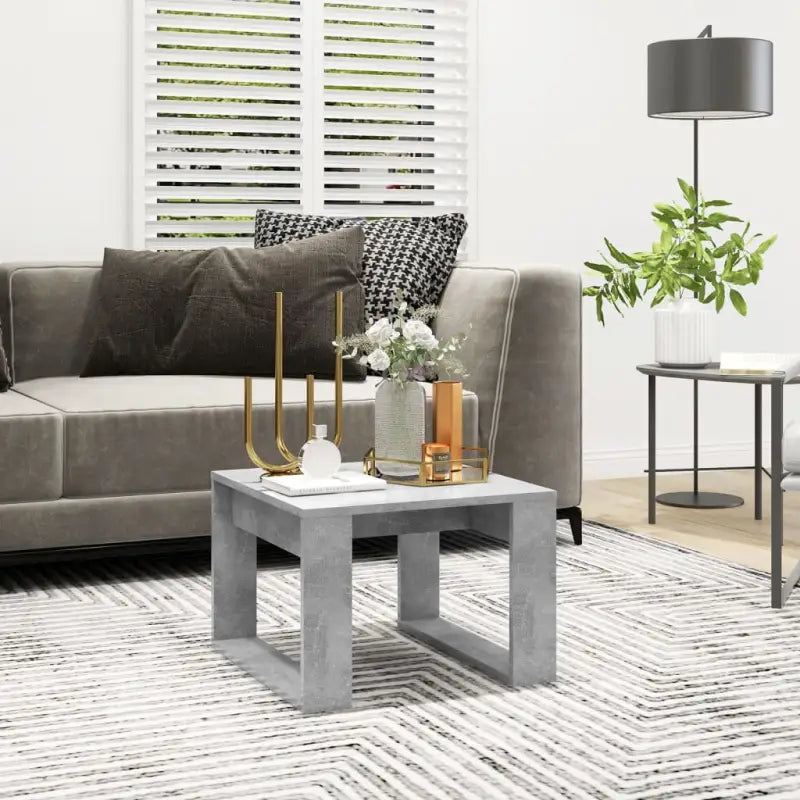 Salontafel van bewerkt hout voor stijl en functionaliteit in je woonkamer - Betongrijs / 50 x 50 cm / 1 - Salontafels