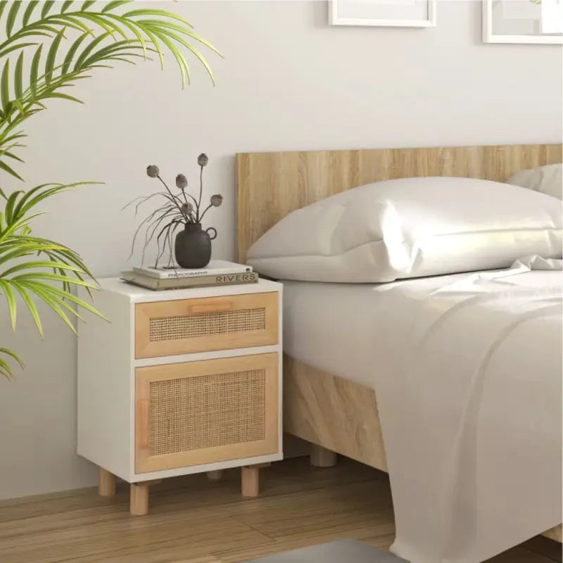 Scandinavisch nachtkastje van massief grenenhout met stevig blad - Wit / 1 - Nachtkastjes
