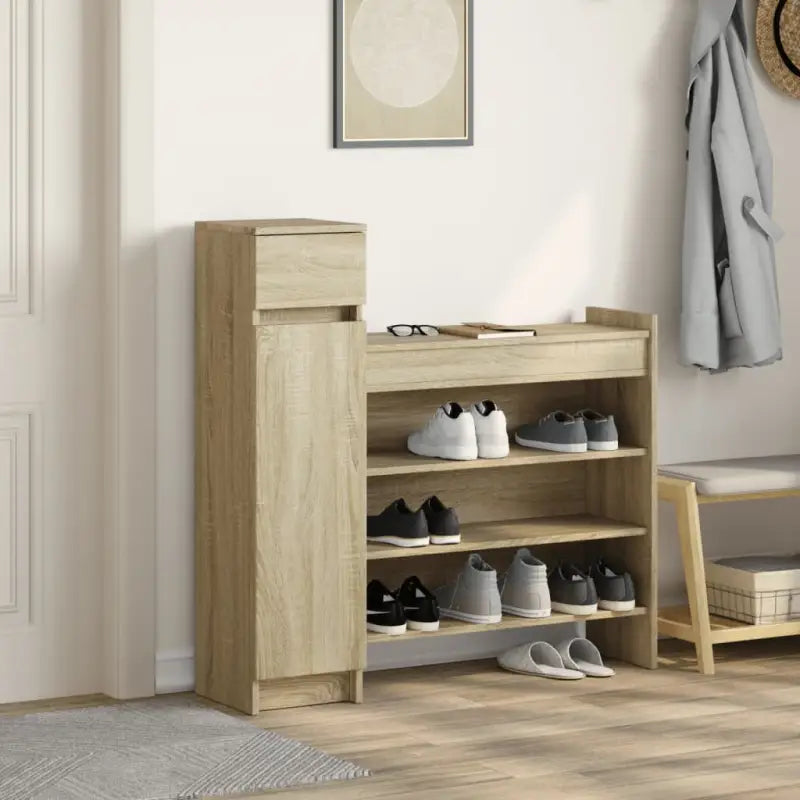 Schoenenkast met bewerkt hout voor schoenen en andere spullen - Schoenenrekken