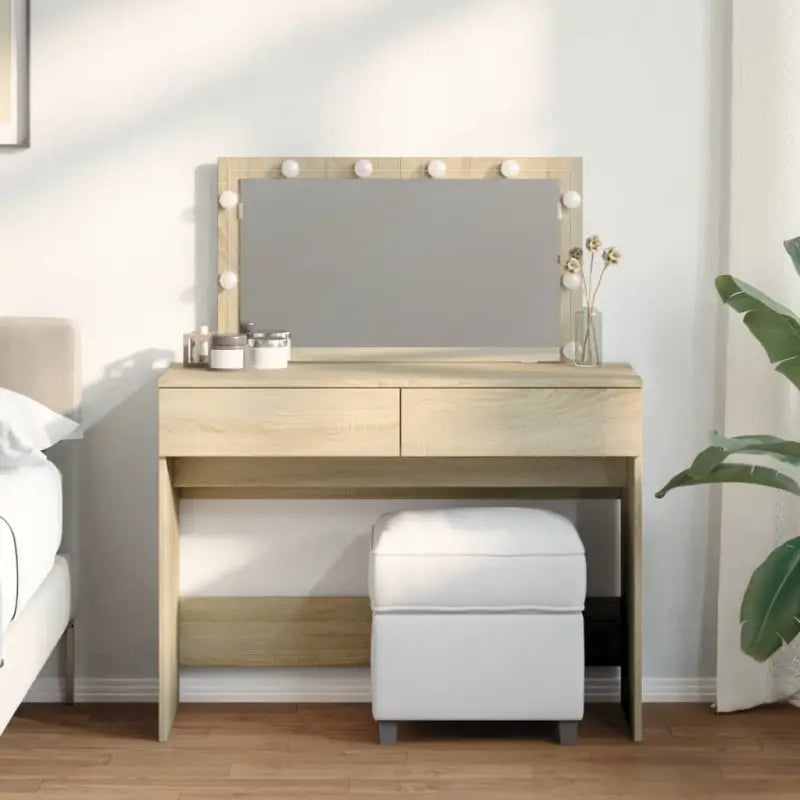 Slaapkamerkaptafel in bewerkt hout met cosmetica binnen handbereik - Slaapkamerkaptafels