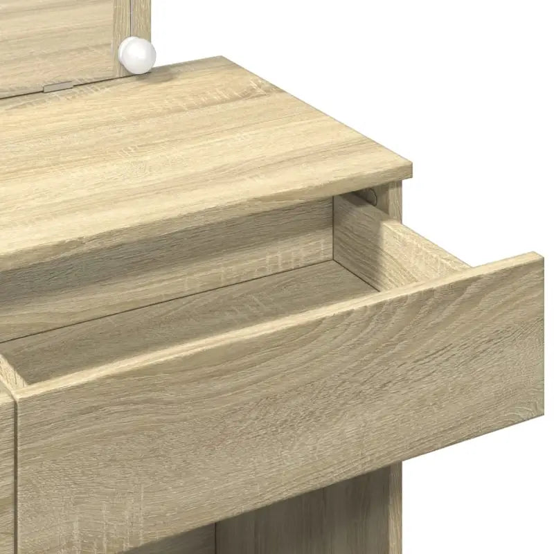 Slaapkamerkaptafel in bewerkt hout met cosmetica binnen handbereik - Slaapkamerkaptafels