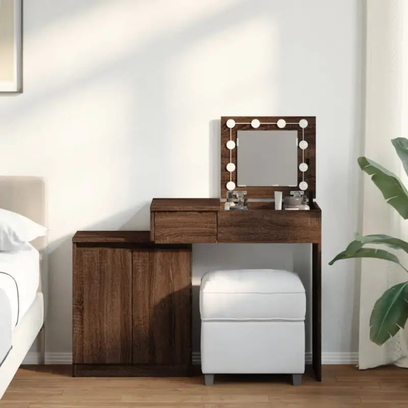 Slaapkamerkaptafel van bewerkt hout met cosmetica binnen handbereik - bruin eikenkleur / 1 - Slaapkamerkaptafels