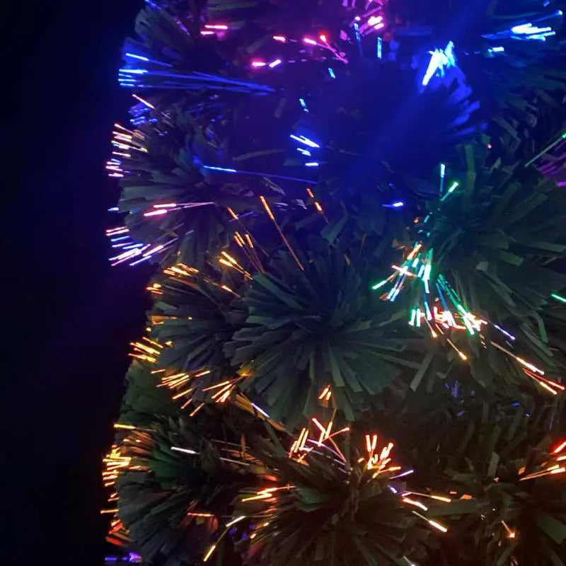 Smalle Kerstboom met Glasvezellampjes voor een feestelijke uitstraling - Kerstbomen