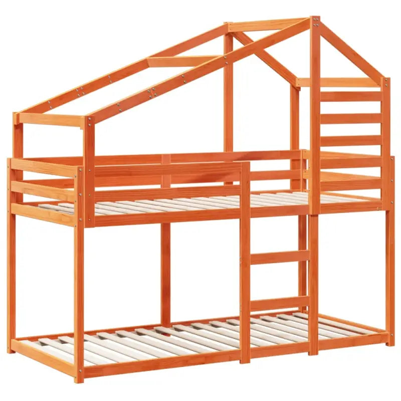 Stapelbed met bedhuis in massief grenenhout met open zijdeur in wasbruin - Bedden & bedframes