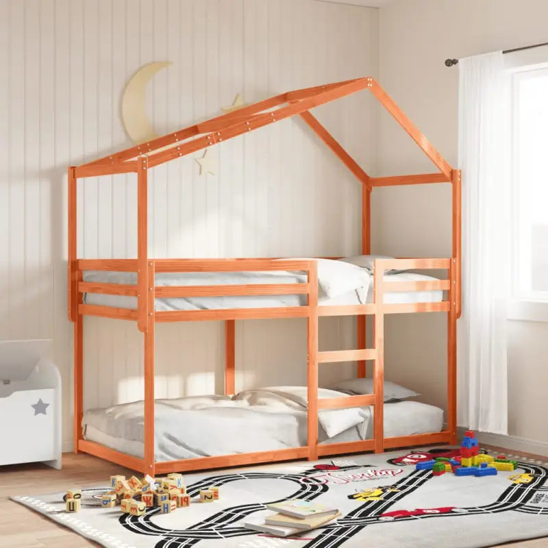 Stapelbed met bedhuis van massief grenenhout en open zijdeur - Wasbruin / 90 x 200 cm - Bedden & bedframes