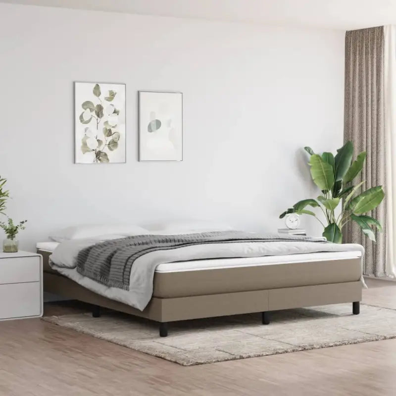 Stijlvol bedframe met multiplex lattenbodem voor optimale slaapkwaliteit - Taupe / 180 x 200 cm / 25 cm - Bedden &