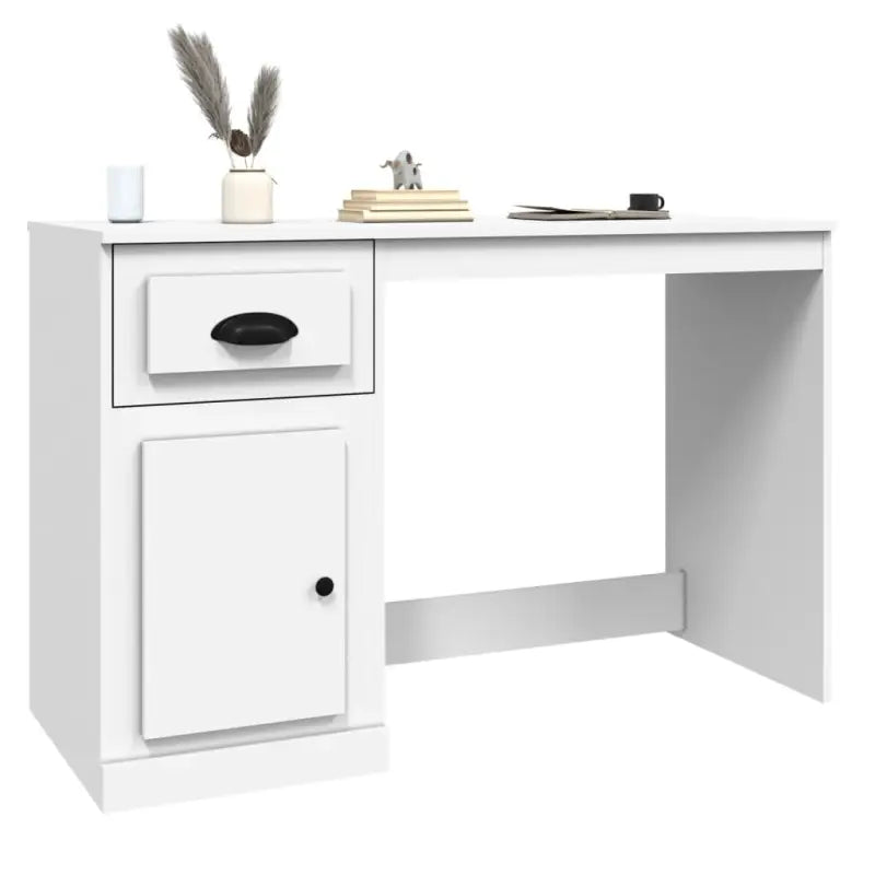 Strak bureau van bewerkt hout met moderne en elegante uitstraling - Bureaus