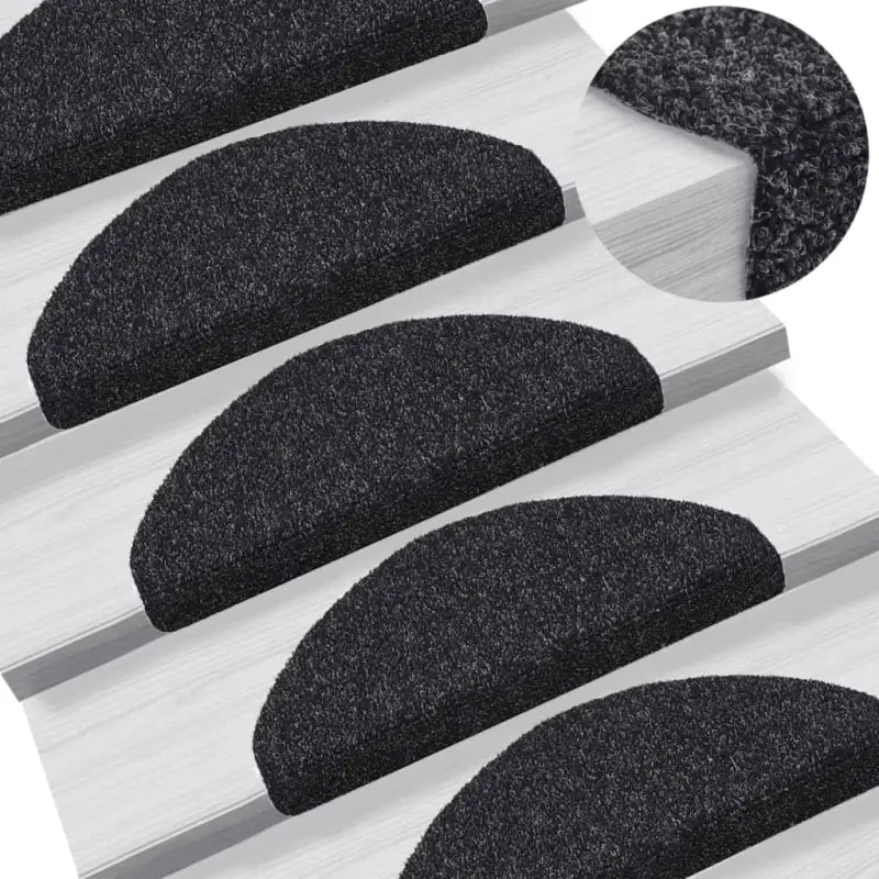 Trapmatten met genaaldvilte stof voor veiligheid en bescherming levering bevat - Zwart / 65 x 21 x 4 cm / 5 - Trapmatten