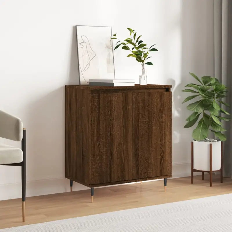 Trendy dressoir met bewerkt hout en ijzeren poten voor een tijdloze uitstraling - bruin eikenkleur / 1 - Dressoirs &