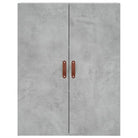 Trendy hoge kast van bewerkt hout met duurzame charme - Dressoirs & buffetkasten