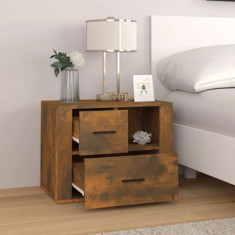 Trendy nachtkastje van bewerkt hout dat gemakkelijk schoon te maken - Nachtkastjes