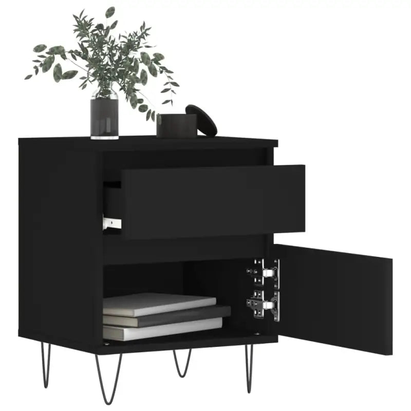 Trendy nachtkastjes van bewerkt hout met metalen poten en strak ontwerp - Nachtkastjes