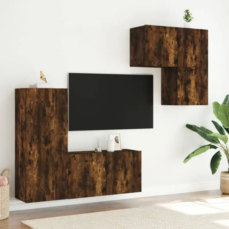 Tv-wandmeubels van bewerkt hout voor een opgeruimde woonkamer - Tv-meubels