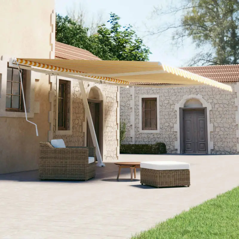 Uitschuifbare luifel met gepoedercoat aluminium voor koele buitenruimte - Geel en wit / 500 x 300 cm / 1 - Zonwering