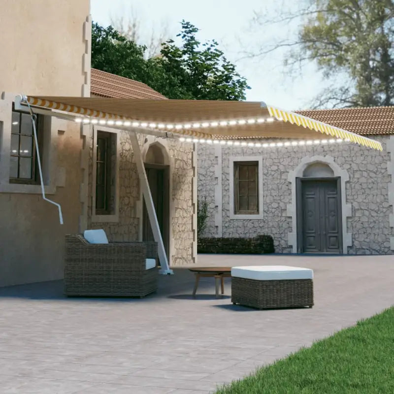 Uitschuifbare luifel met gepoedercoat aluminium voor koele buitenruimte - Geel en wit / 600 x 300 cm / 1 - Zonwering