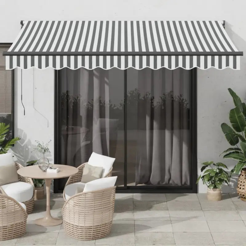 Uittrekbare luifel in gepoedercoat aluminium voor je terras - Antraciet en zwart / 3.5 x 2.5 m / 1 - Zonwering