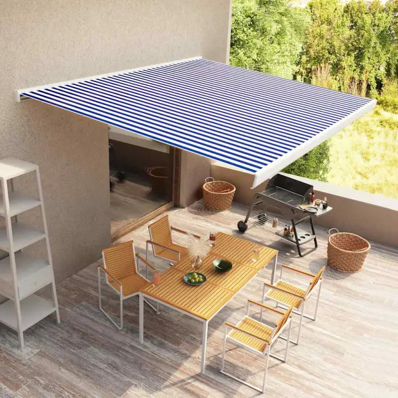 Uittrekbare luifel met aluminium frame voor schaduw en comfort in je tuin - Blauw en wit / 500 x 300 cm / 1 - Zonwering