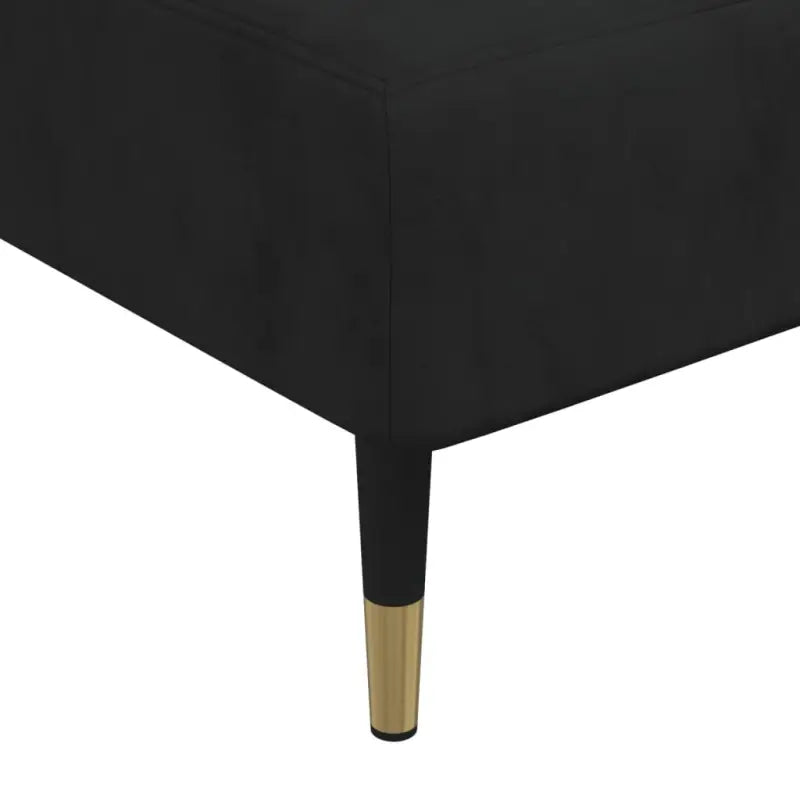 Verstelbare chaise longue met totale afmetingen voor kleine ontspanningshoekjes - Chaises longues