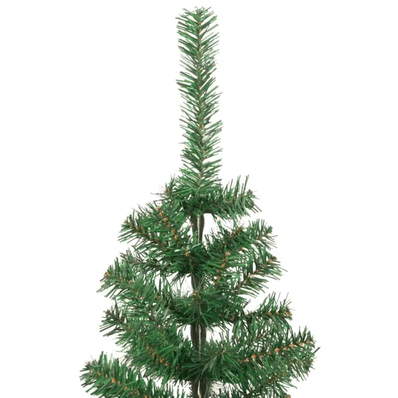 Volle Kerstboom met Natuurlijke Schoonheid en Rust - Kerstbomen