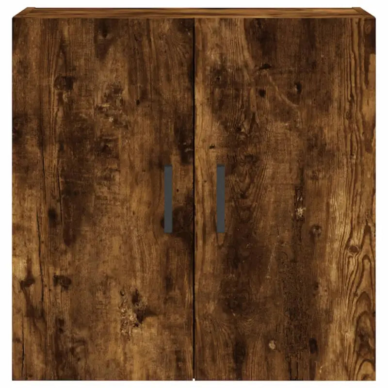 Wandkast van bewerkt hout voor een decoratief en praktisch interieur - Opbergkasten & lockerkasten