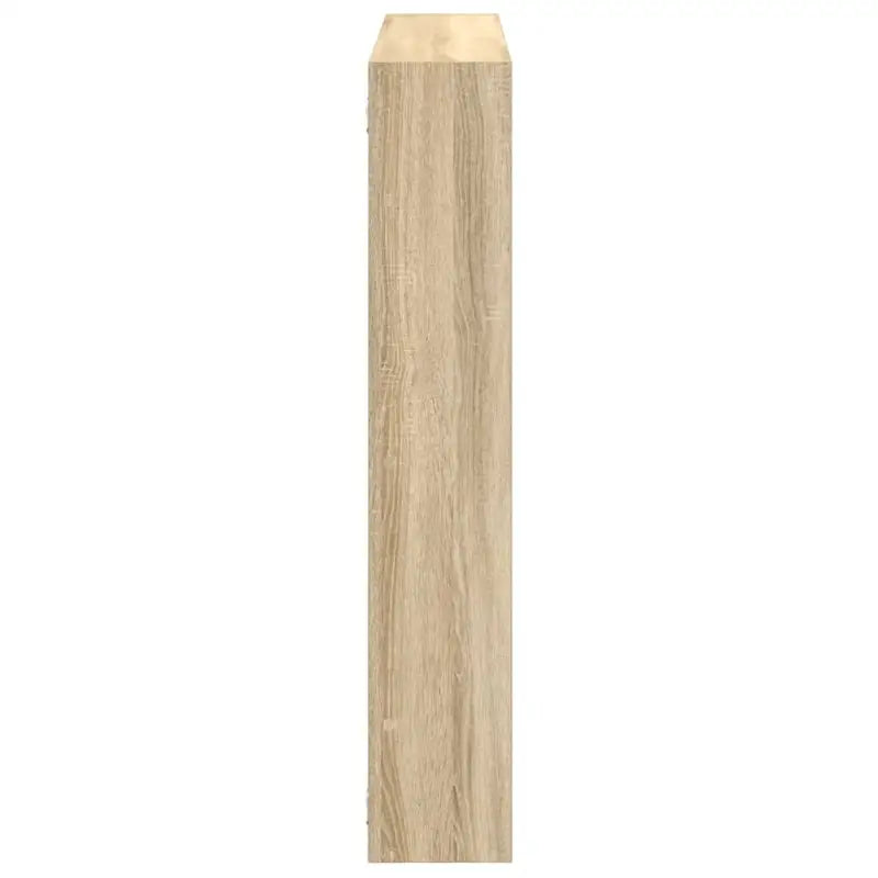 Wandplank met bewerkt hout voor decoratie en praktische opbergruimte - Wandplanken