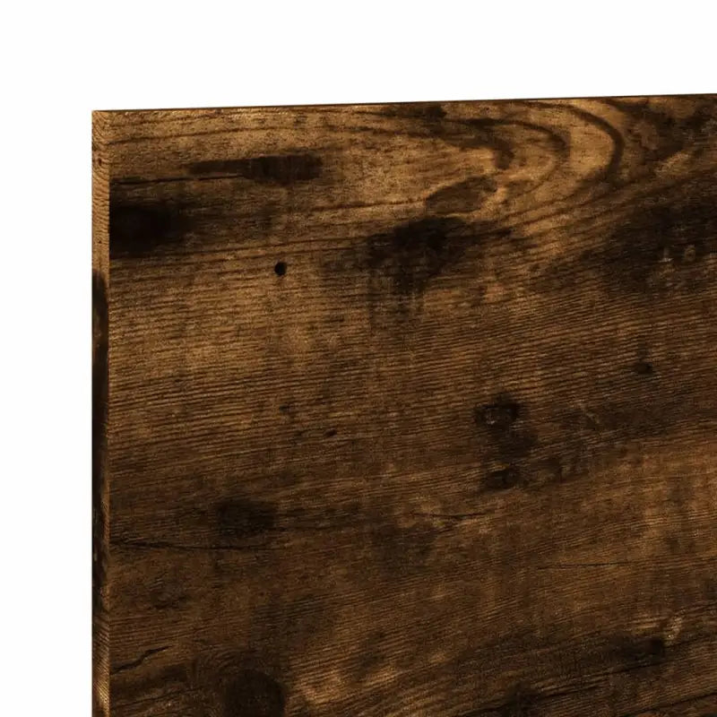 Wandplank van bewerkt hout voor een duurzame en praktische interieurstijl - Wandplanken