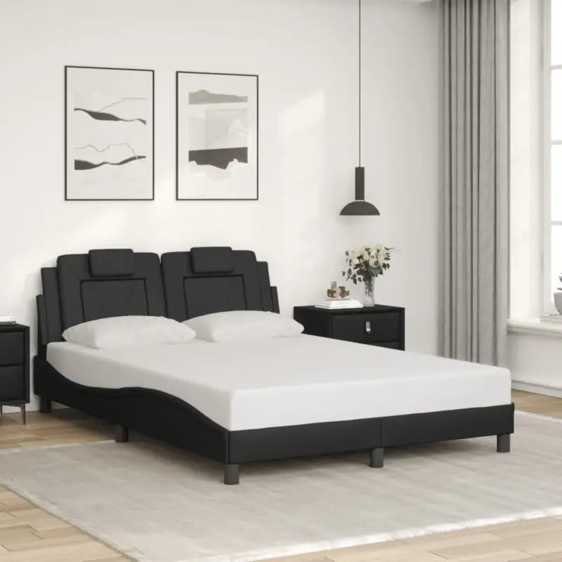 Zwart bedframe met hoofdeinde en multiplex lattenbodem voor comfortabel slapen - Zwart / 140 x 190 cm - Bedden &