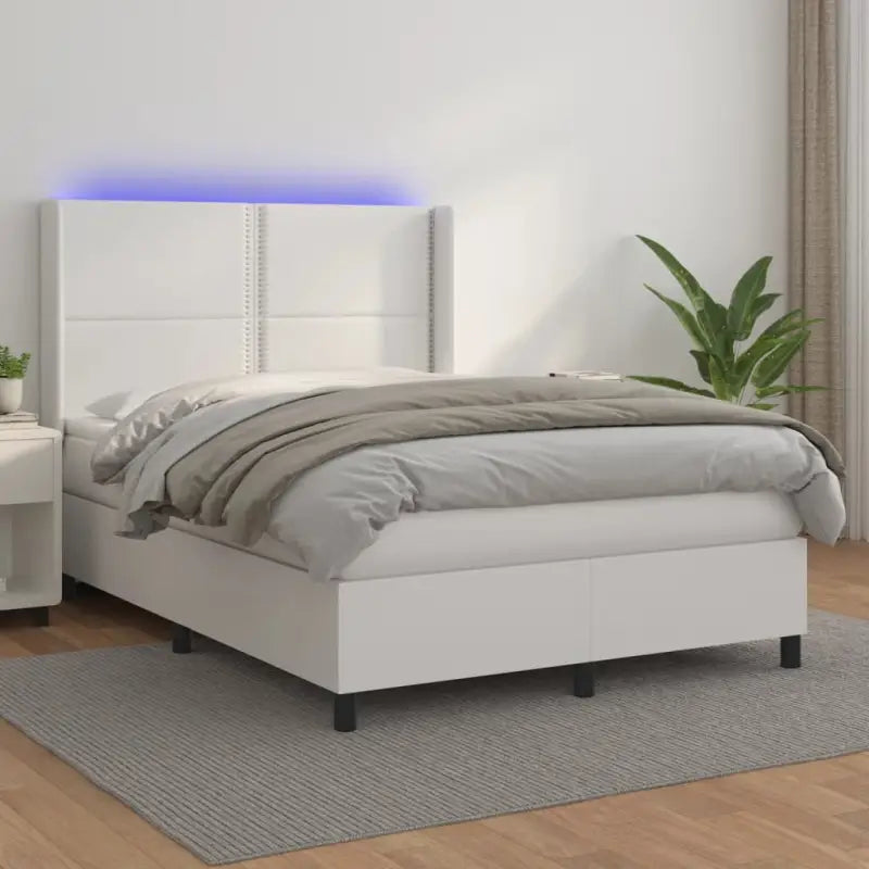 Zwart materialen boxspring met matras en LED voor een rustgevende slaapkamer - Wit / 140 x 200 cm / Effen met spijkers
