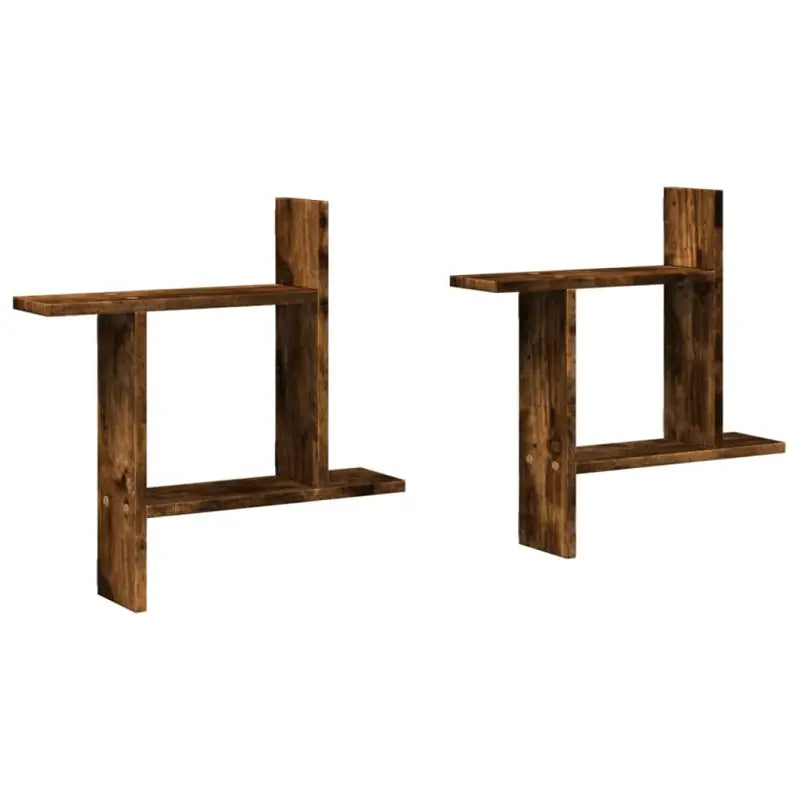 Zwevende schappen van bewerkt hout voor een stijlvolle muuropslag - Wandplanken